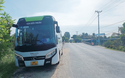 Thuê xe đưa đón công nhân viên tại Long Khánh