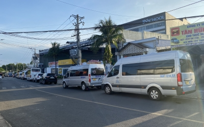 Thuê xe đưa đón học sinh tại Long Khánh an toàn, chuyên nghiệp